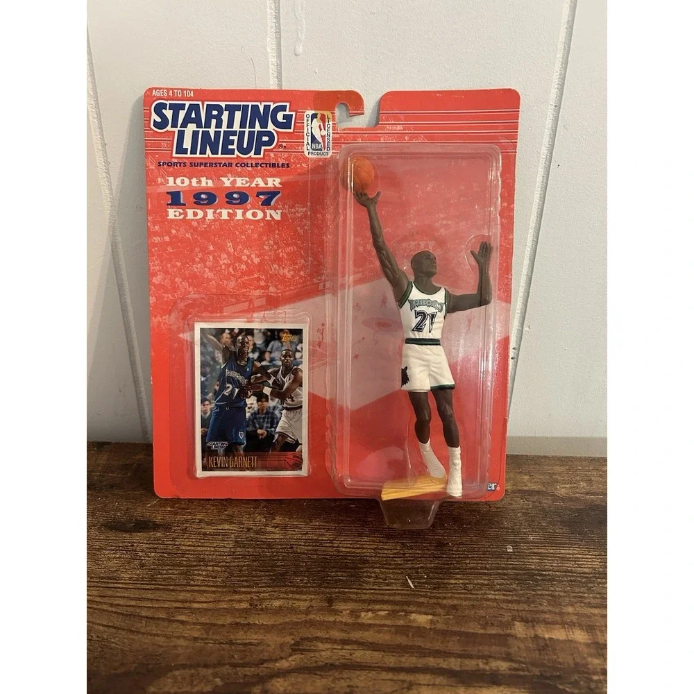 Kevin Garnett Minnesota Timberwolves Collector NBA Figure Topps Card basketball